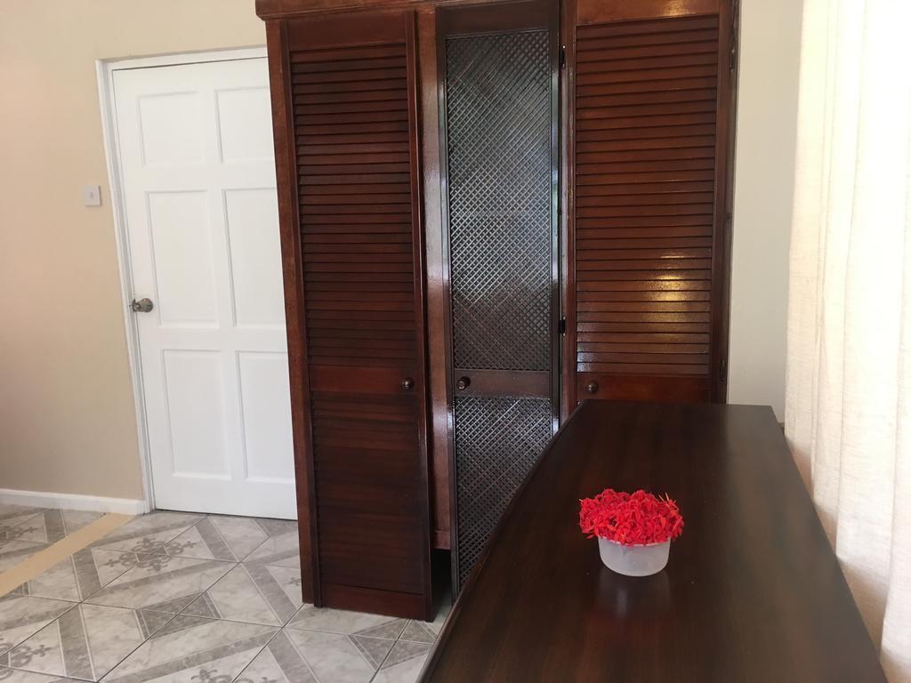 One Hamilton Place - Emerald Choiseul Esterno foto